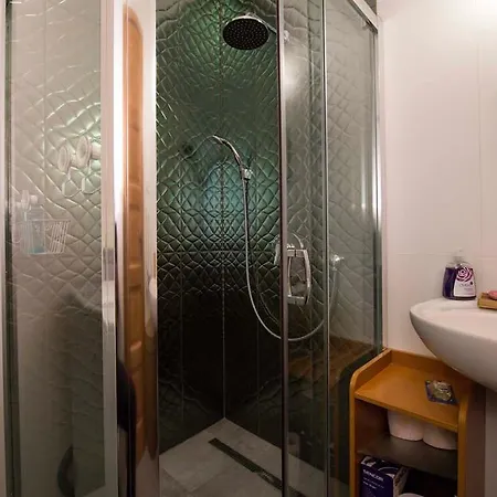 Lovely Flat Near The Danube Apartament *