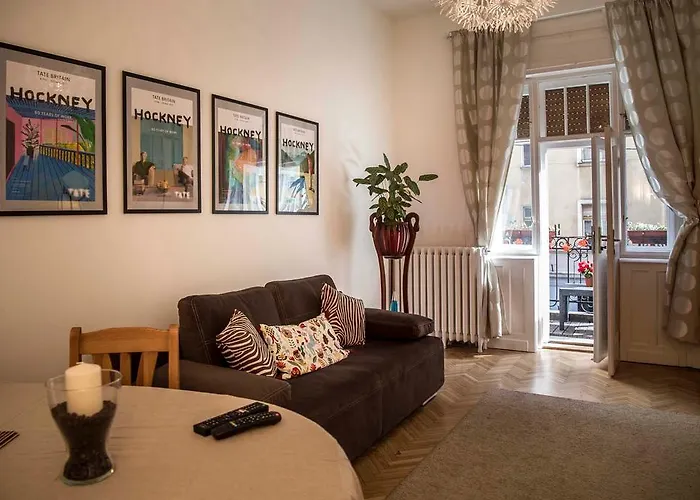 Lovely Flat Near The Danube *