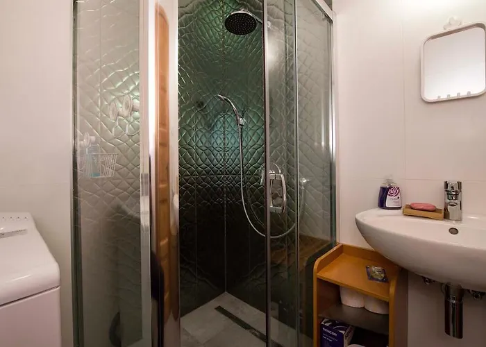 Lovely Flat Near The Danube 아파트 *
